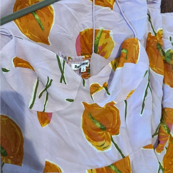 Reformation Never worn, no tags. Excellent condition - Picture 4 of 5